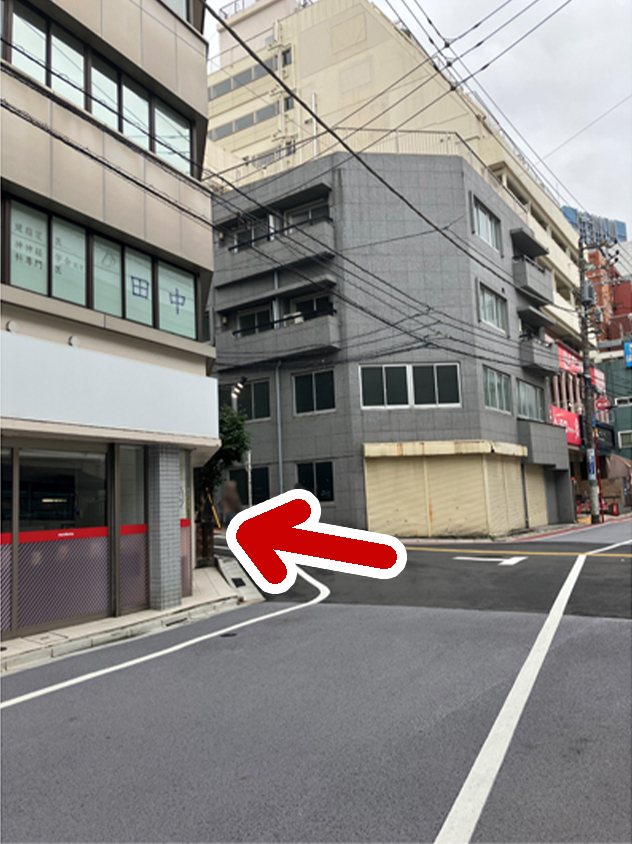 マルコメ直売所の角の写真